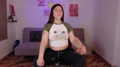 Snapshot of mariangeel_ chatting on October 30, 11:00 am mariangeel_ online show from October 30, 11:00 am