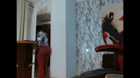 Snapshot of mariani_smith chatting on September 23, 11:57 am Mariani online show from September 23, 11:57 am