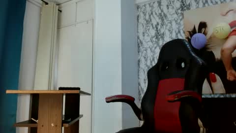 Snapshot of mariani_smith chatting on November 11, 12:16 pm Mariani online show from November 11, 12:16 pm