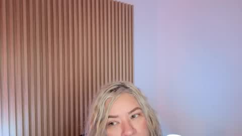 Marian Love  online show from January 12, 10:20 am