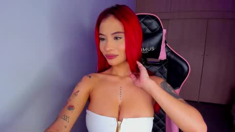 Snapshot of marianne__ chatting on November 19, 6:08 pm M A R I A N E online show from November 19, 6:08 pm