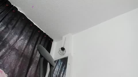 Snapshot of mariannelove77 chatting on January 19, 7:15 pm marianne online show from January 19, 7:15 pm