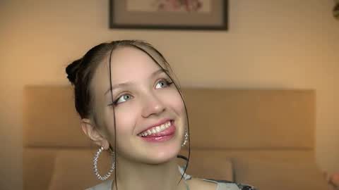 Snapshot of mariannsullivant chatting on November 18, 8:24 pm Rachel online show from November 18, 8:24 pm