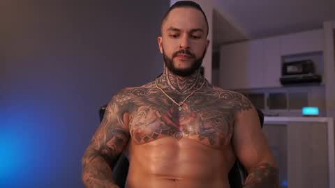 Snapshot of mariano_costa chatting on January 28, 4:50 am Mariano Costa online show from January 28, 4:50 am