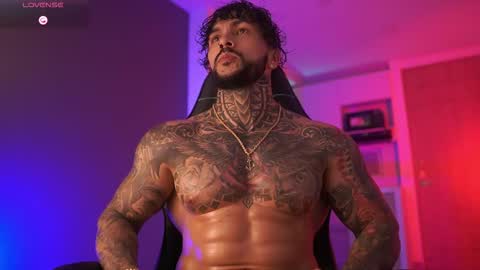 Snapshot of mariano_costa chatting on November 30, 2:48 am Mariano Costa online show from November 30, 2:48 am