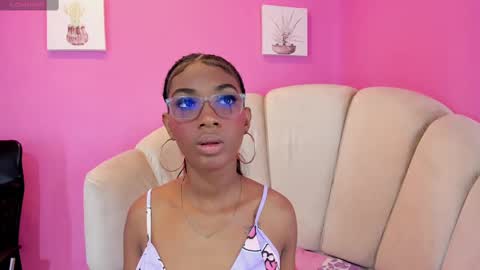 marianrosse online show from September 20, 3:51 am