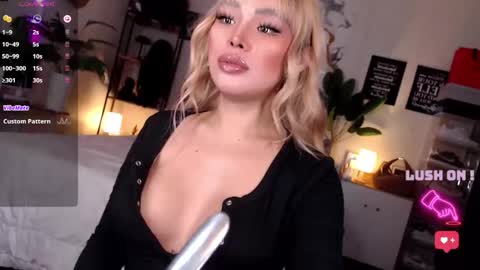 Maria online show from March 6, 10:39 pm