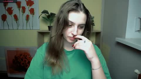 Snapshot of mariatess_ chatting on January 19, 11:34 am Mariia online show from January 19, 11:34 am