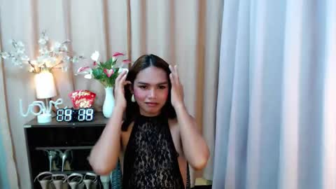 Snapshot of mariatransgracia chatting on September 15, 8:14 am Maria online show from September 15, 8:14 am