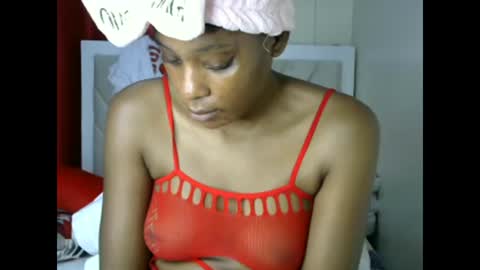 Pauline online show from December 24, 11:11 pm