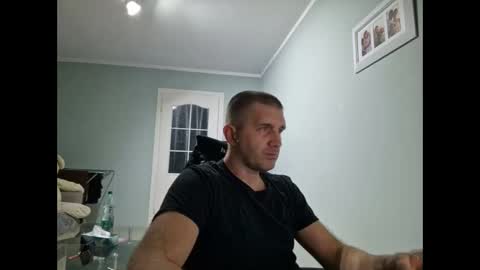 Snapshot of maribor5879 chatting on January 10, 1:10 am maribor5879 online show from January 10, 1:10 am