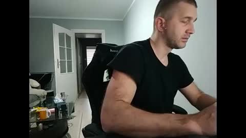 Snapshot of maribor5879 chatting on February 1, 2:24 pm maribor5879 online show from February 1, 2:24 pm