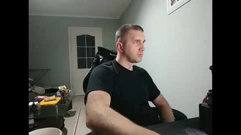 Snapshot of maribor5879 chatting on February 5, 3:23 am maribor5879 online show from February 5, 3:23 am