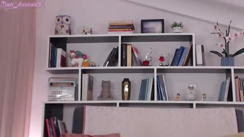 Snapshot of marie_antoinette62 chatting on September 28, 5:18 pm Maria online show from September 28, 5:18 pm