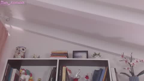 Snapshot of marie_antoinette62 chatting on October 31, 7:26 pm Maria online show from October 31, 7:26 pm