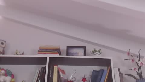 Snapshot of marie_antoinette62 chatting on December 21, 6:04 pm Maria online show from December 21, 6:04 pm