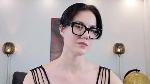 Marie Fitch online show from March 5, 12:17 am