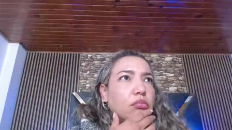 marie_hss online show from January 8, 8:49 am