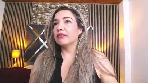 marie_hss online show from March 22, 2:37 am