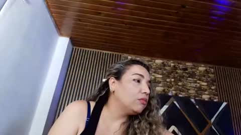 Snapshot of marie_hss chatting on July 6, 7:38 pm marie_hss online show from July 6, 7:38 pm