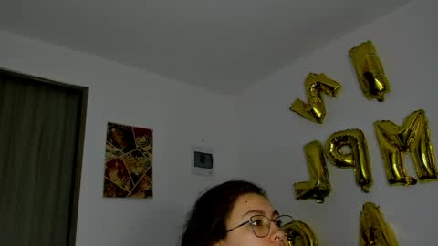 Mariee online show from April 19, 6:54 pm