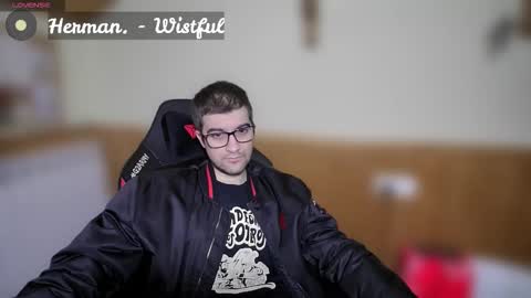 Snapshot of marielessfan chatting on December 13, 11:10 pm Marie online show from December 13, 11:10 pm