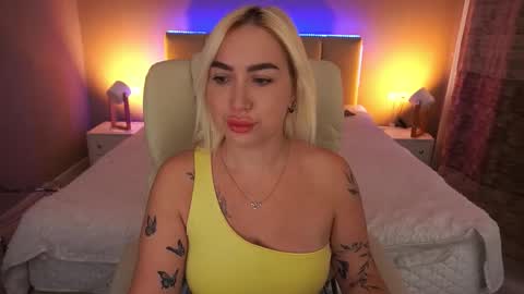Snapshot of mariellavv chatting on September 16, 6:47 am Mariella online show from September 16, 6:47 am