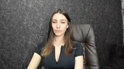 marielleanker online show from September 19, 2:51 pm