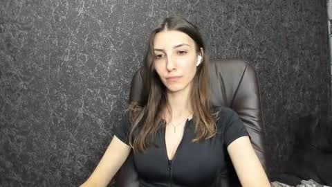 marielleanker online show from November 16, 3:34 am