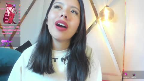 Snapshot of marielqueenx chatting on January 4, 10:16 am Viviana online show from January 4, 10:16 am