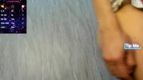 Snapshot of mariemyller chatting on February 22, 1:11 am Marie online show from February 22, 1:11 am