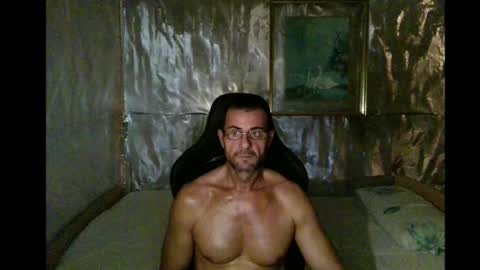 Snapshot of mariettee chatting on March 11, 9:02 am Djpegasus online show from March 11, 9:02 am