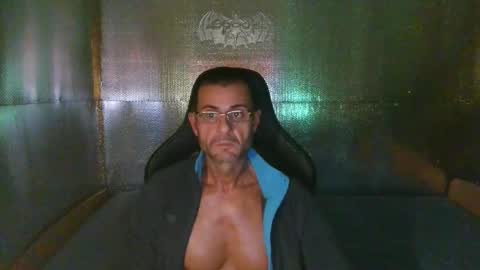 Snapshot of mariettee chatting on November 28, 6:32 pm Djpegasus online show from November 28, 6:32 pm