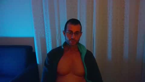 Snapshot of mariettee chatting on December 15, 12:26 am Djpegasus online show from December 15, 12:26 am