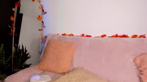 Amelie online show from March 25, 3:12 am