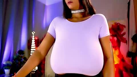 Nikita - Scroll down and read my bio please. New Pictures in Bio online show from November 18, 7:02 am