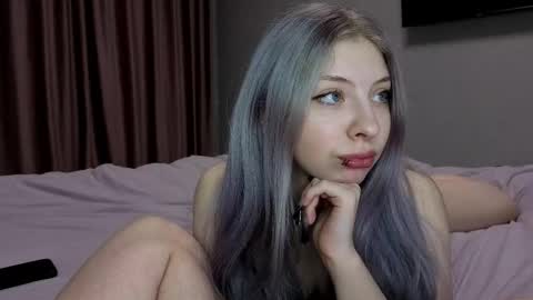 Mariko and Rin online show from February 21, 9:43 pm