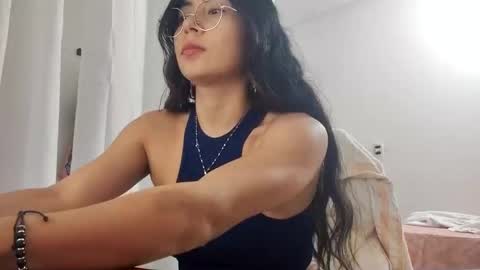 Snapshot of marilove40925 chatting on October 13, 10:43 pm marilove40925 online show from October 13, 10:43 pm