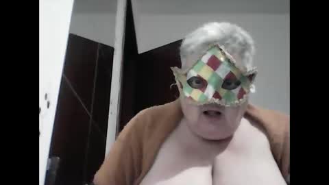Snapshot of marilu64 chatting on December 7, 4:47 pm marilu64 online show from December 7, 4:47 pm