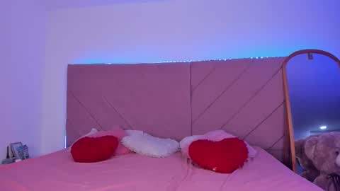 Snapshot of marily_daniela_ chatting on November 30, 2:26 am Marily Daniela online show from November 30, 2:26 am