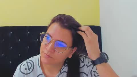 Snapshot of marilyn_garcia chatting on December 29, 3:13 pm MARILYN SEXY online show from December 29, 3:13 pm