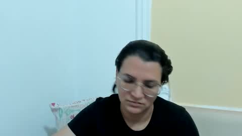 Snapshot of marilyn_garcia chatting on March 3, 9:48 pm MARILYN SEXY online show from March 3, 9:48 pm