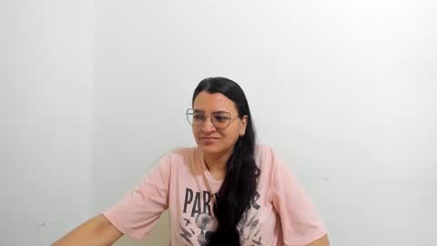 Snapshot of marilyn_garcia chatting on September 19, 1:01 pm MARILYN SEXY online show from September 19, 1:01 pm