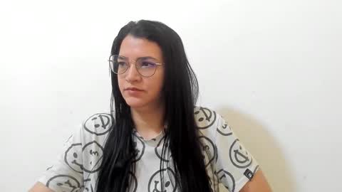 Snapshot of marilyn_garcia chatting on November 23, 2:06 pm MARILYN SEXY online show from November 23, 2:06 pm