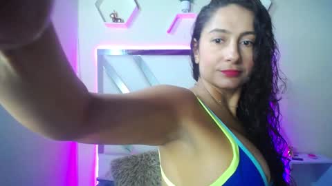 Snapshot of marilynetthan chatting on December 20, 1:22 pm marilynetthan online show from December 20, 1:22 pm