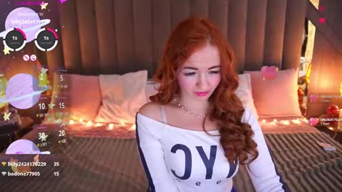 Snapshot of marina_mur_ chatting on February 12, 8:18 pm marina online show from February 12, 8:18 pm
