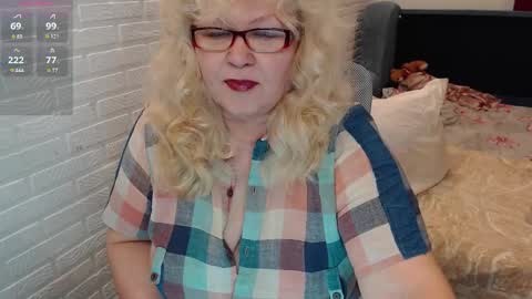 Marina online show from February 21, 9:38 pm