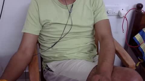 Snapshot of marinavine chatting on January 14, 2:22 pm The SHY UncutBoy online show from January 14, 2:22 pm