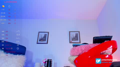 Snapshot of marinelaveau chatting on January 10, 5:37 am marinelaveau online show from January 10, 5:37 am