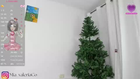 Snapshot of marioandmia chatting on November 4, 10:03 am marioandmia online show from November 4, 10:03 am